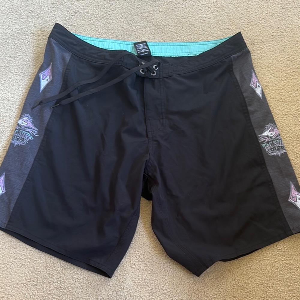 Brand New T&C Surf Board Shorts